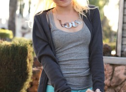 Starszy koleś dyma młodą (15)