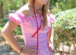 Laska w stroju sędziego (12)