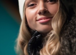 W białych pończoszkach (11)