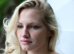 Naga laska na jachcie (11)