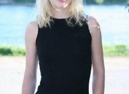 Pod spódniczką amatorki (13)