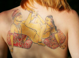 Ruda pizda z piegami (1)