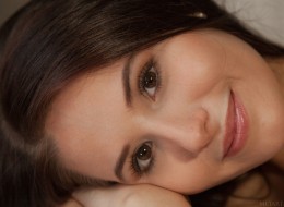 Nastolatka z pięknym spojrzeniem (1)