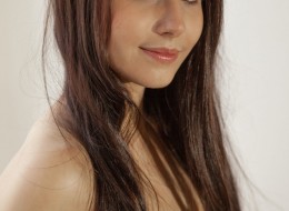 Nastolatka z pięknym spojrzeniem (10)