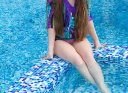 Tylko delikatnie cipkę pokazał (8)