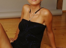 Pipka pod suknią (2)