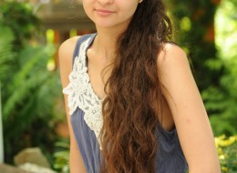 Super laska z ciemną oprawą (15)