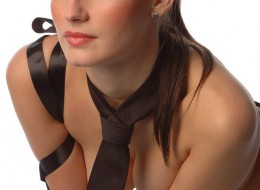 Związana laseczka (16)