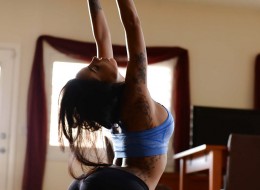 Po intensywnym treningu zaprasza cię pod prysznic (7)