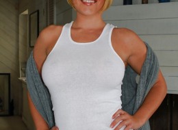 Latynoska picza gnie się jak tęga jebaczyna (1)