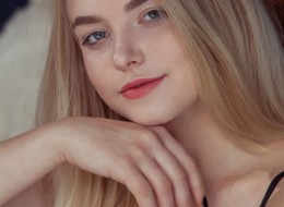 Fajne ma balony ta młoda dama (1)