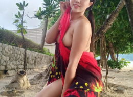 Bella Nasty: Beach Fun